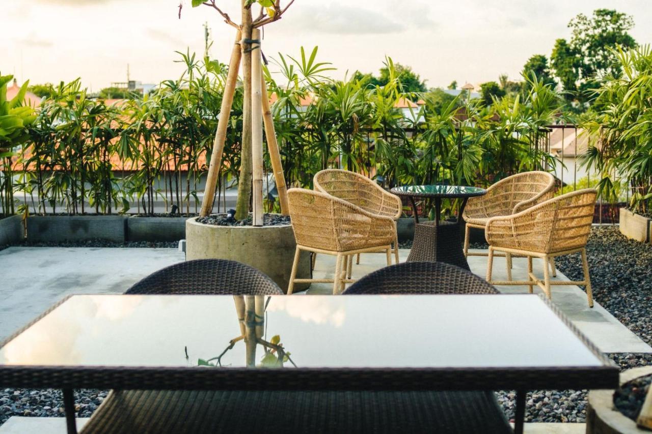 Hotel Tanaga Coliving Seminyak Exterior foto