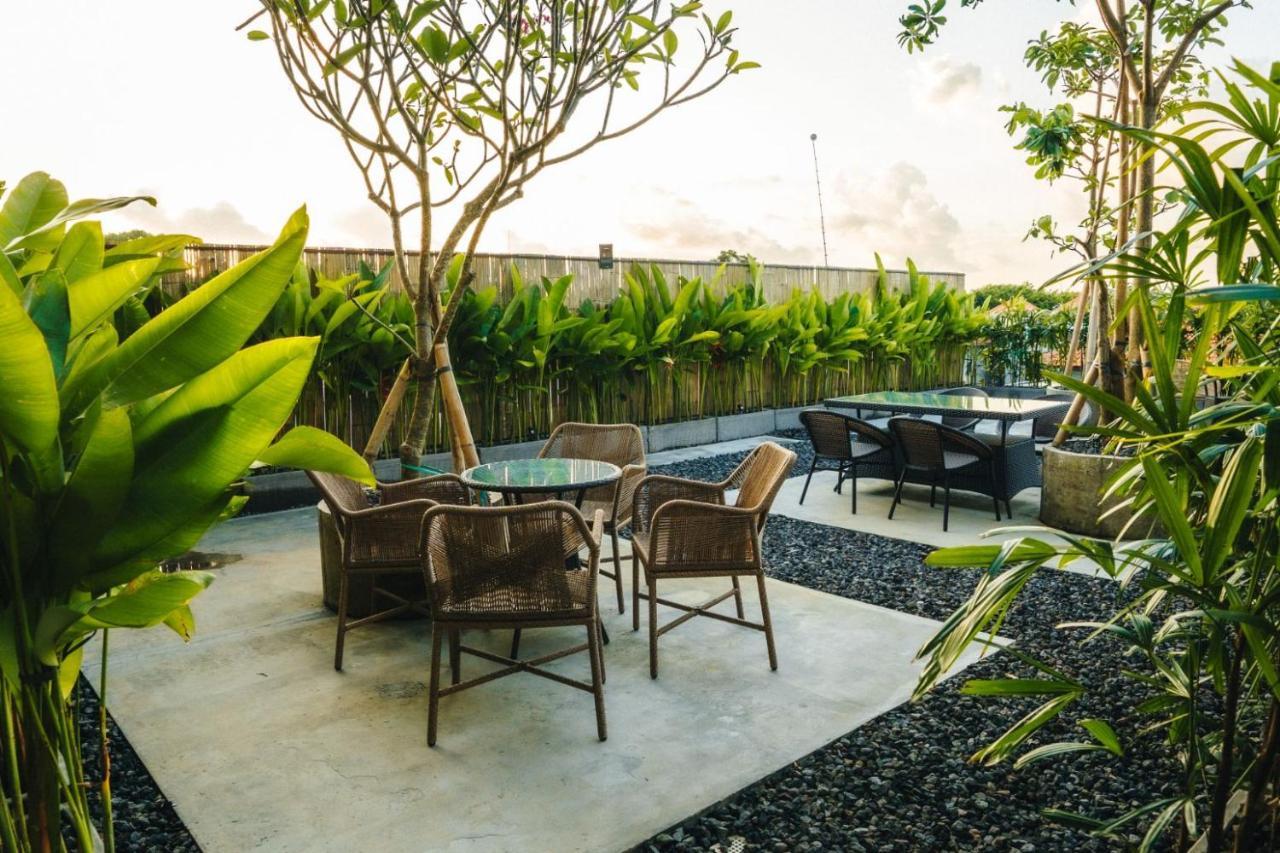 Hotel Tanaga Coliving Seminyak Exterior foto
